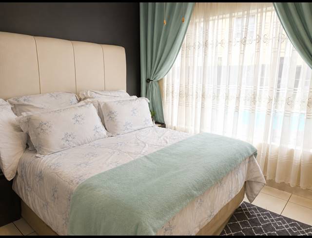 3 BEDROOM HOUSE FOR SALE IN ZWARTKOP